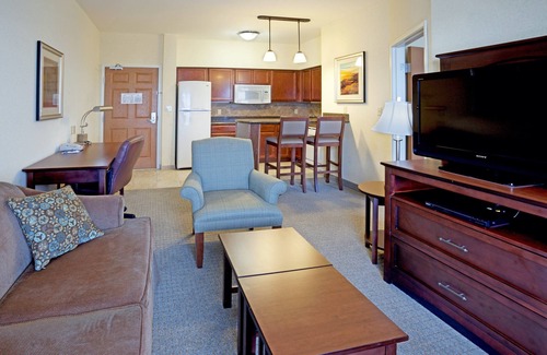 South Side Condominio | Near Area Beaches | Free Breakfast!