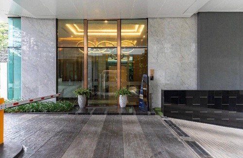 Khlong Toei Apartamento | Near BTS Fast Wifi Checkin24h Pool Suana 23 Gym