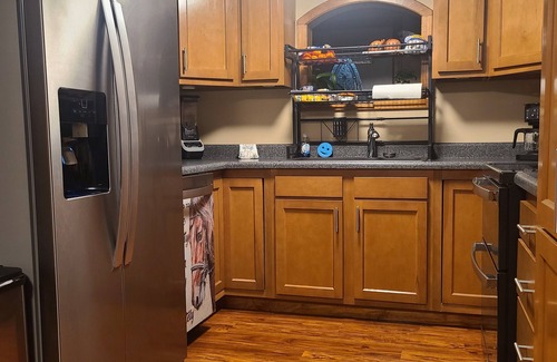 Camden County Otro | Farmhouse Experience, Must Love Outdoor Cats, Fun Lighting, Soundbar, Starlink