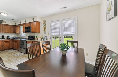 Piney Green Casa | Quaint Jacksonville Getaway Near Camp Lejeune!