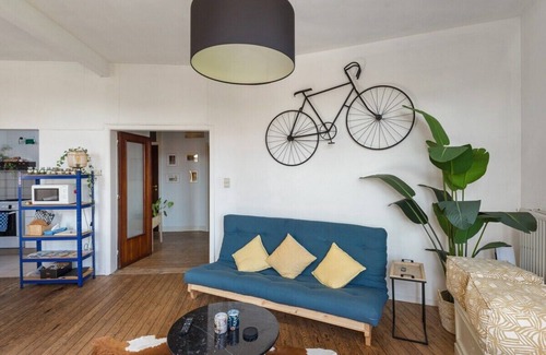 Antwerp Apartamento | Near Central, 5mins to Station + FREE BIKES