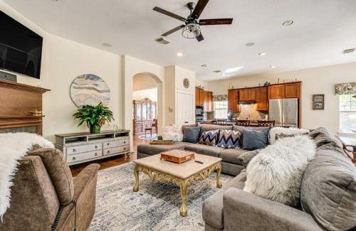 The Woodlands Casa | Near Cynthia Woods Mitchell Pavilion Family Home!
