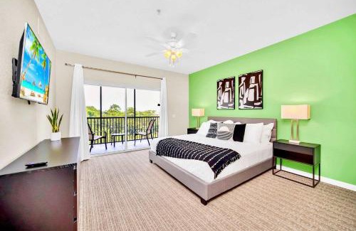 West Kissimmee Casa | Near Disney 2BR King Queen with Hot Tub & Games room