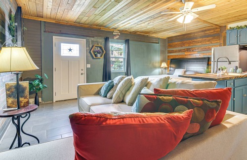 Brownsville Apartamento | Near Historic Battlefield Trail: Studio w/ Patio!