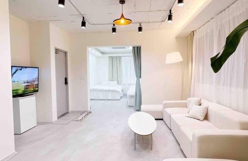 Mapo Apartamento | Near Hongik University Station Suite Room