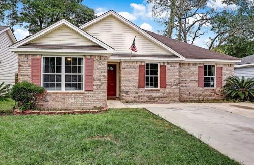Savannah Casa | Near Hospital and Downtown- Lodging on Leghorn
