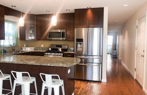 West New York Apartamento | Near Manhattan NYC - 3 Bedroom Apartment 1200 sqft