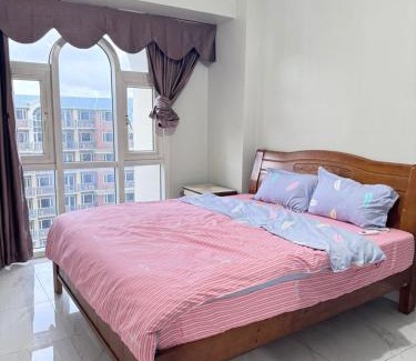 Paranaque Casa | Near Moa Facing pool view WP1603 Monarch Parksuites