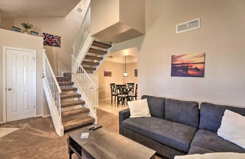 Breckenridge Townhomes Casa | Near Parks and Golf Gilbert Townhome with Pool Access