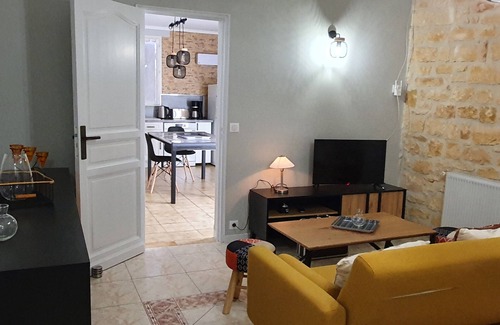 Saint-Andre-dAllas Cabaña | NEAR SARLAT Gîte 3* for 10 persons LA GRANDE SALAMANDRE with SWIMMING POOL