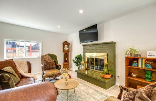 Kipling Casa | Near Shops and Eats Elegant Home in Wheat Ridge!
