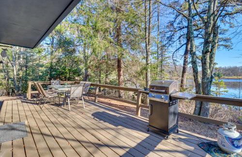Long Pond Casa | Near Skiing Lakefront Gem with Kayaks in Long Pond