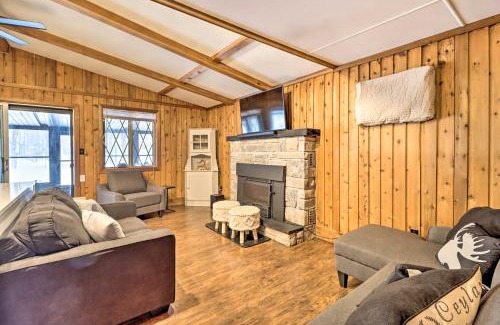 Locust Lake Village Casa | Near Skiing Pocono Lake Cabin with Screened Patio