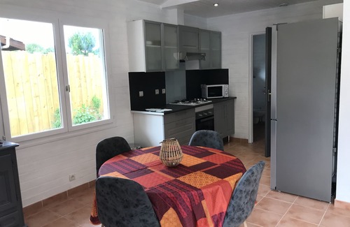 Grayan-Et-L'Hopital Chalet De Esquí | Near Soulac/mer 50M² air-conditioned chalet with private heated indoor pool
