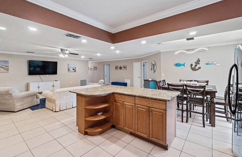 St. Petersburg - Clearwater Casa | Near Tesla's Building - Centralized location