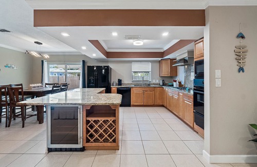 St. Petersburg - Clearwater Casa | Near Tesla's Building - Centralized location