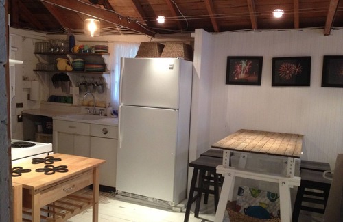 Saugeen Shores Casa | Boutique Cottage en Port Elgin ... 30 segundos a pie de la playa de arena del lago Huron