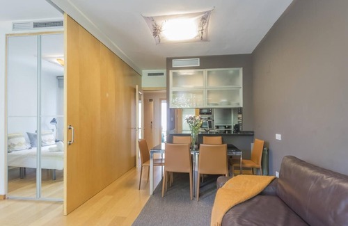 el Fort Pienc Apartamento | Cerca del Museo Picasso con piscina 3 habitaciones 8 pax - WiFi gratis