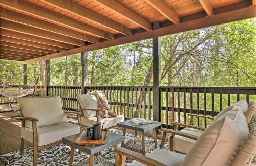 Twain Harte Casa | Near Trails Cabin with 2-Level Deck in Twain Harte