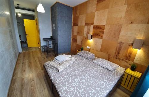 Kosuv Stary Apartamento | near TRAINstation 603