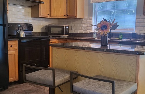 Newark Casa | Near University of Delaware, Christiana Care Hospital, & the Christiana Mall!