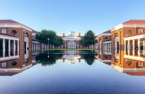 Rio Condominio | Near University of Virginia + CHO | Free Breakfast, Indoor Pool!