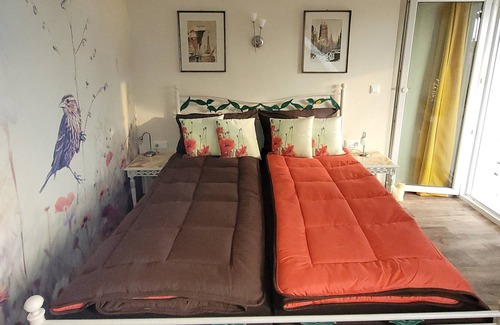 Rinteln Apartamento | Near Weser Cycle Path, private room with large garden, pure relaxation