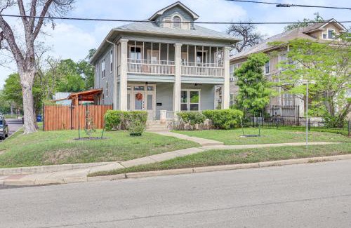 Mahncke Park Casa | Near Zoo and Riverwalk Spacious Home with Heated Pool