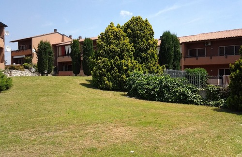 Sona Apartamento | Cerca de apartamento amueblado de Castelnuovo del Garda