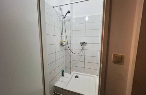 Simmering Apartamento | Neat 1BR Apt. Simmering - Ideal for Longstays