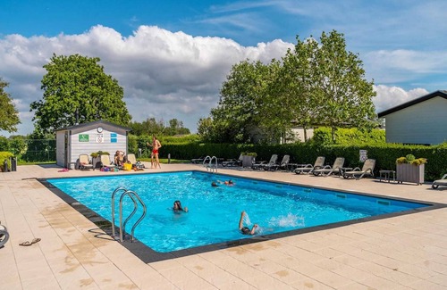 Egmond aan den Hoef Chalet De Esquí | Bonito chalet a 3,5 km de la playa en Egmond