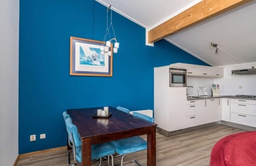 Oude-Tonge Casa | Casa de la isla limpia con hermosa vista, para grupos más grandes, es ideal para alquilar en combinación con th
