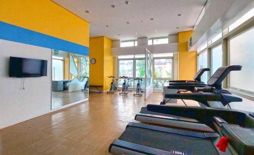 Binan City Apartamento | Neat Unit in Holland Park Southwoods