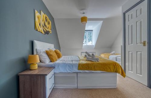 Little Hay Apartamento | NEC Exhibitor Home, Stay near Birmingham Airport