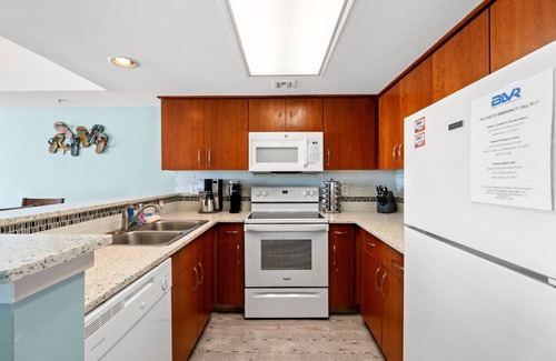 Myrtle Beach Condominio | Need a beach getaway? Book our gorgeous Condo now!