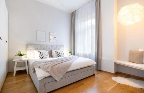 Karlin Apartamento | Negrelli Residence - main BUS station