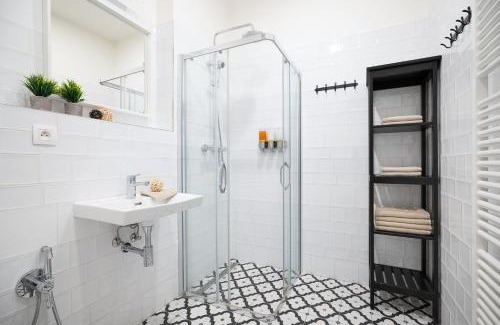 Karlin Apartamento | Negrelli Residence - main BUS station