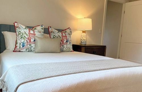 Callands-Gretna Casa | Nellie's Nest- A newly remodeled quaint home!