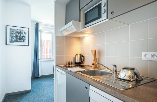 Neudorf Est Casa | Nemea Appart Hotel Elypseo Strasbourg Port