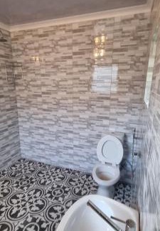 Eikenbosch Apartamento | Neo & Ruks Guest House Boston Belleville 9