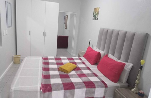 Salt River Cama Y Desayuno | Neo & Ruks Guest House Salt River