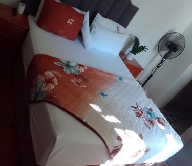 Eikenbosch Apartamento | Neo & Ruks Guest Houses Boston Belleville 3