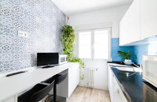 Figares Apartamento | Neptuno Ático, con terraza
