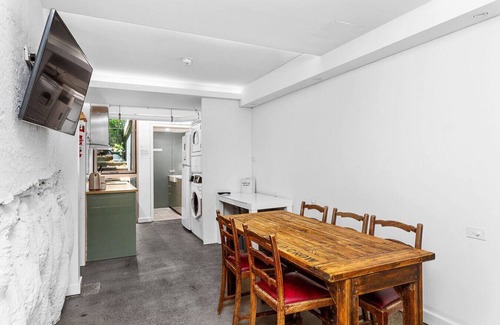 Perth Hotel | Nest on Newcastle – S4