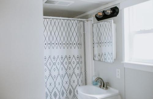 Spring Branch Casa | Nest - Texas Tiny House with a Big View
