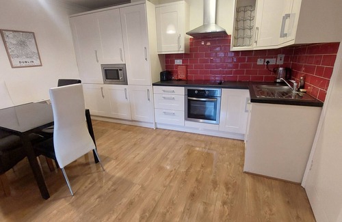 The Liberties Apartamento | Nestled Away 2BD - 500Mtrs to Guinness Storehouse