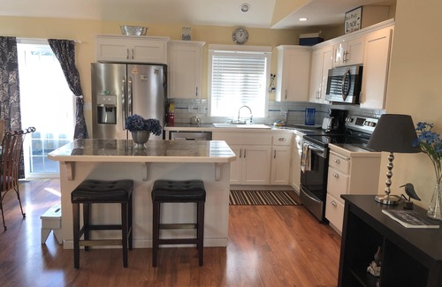 Four Sisters Casa | Pacific City Oasis!