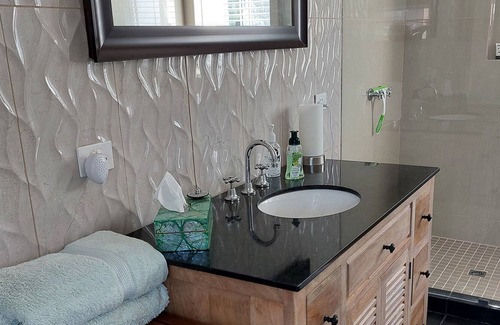 Deepdene Cabaña | Nestled between the Forrest and Ocean - Hidden rural gem!