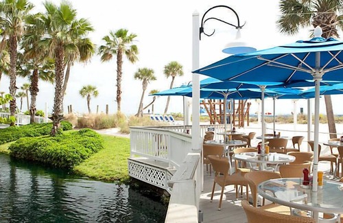 St. Pete Beach Complejo | Beachside Villas ubicadas en el paraíso con costas arenosas, río lento, isla privada y aventuras familiares