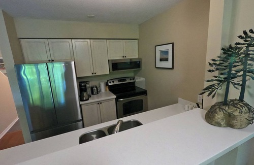 Collingwood Condominio | Nestled Inn - Your home away from home in Lighthouse Point